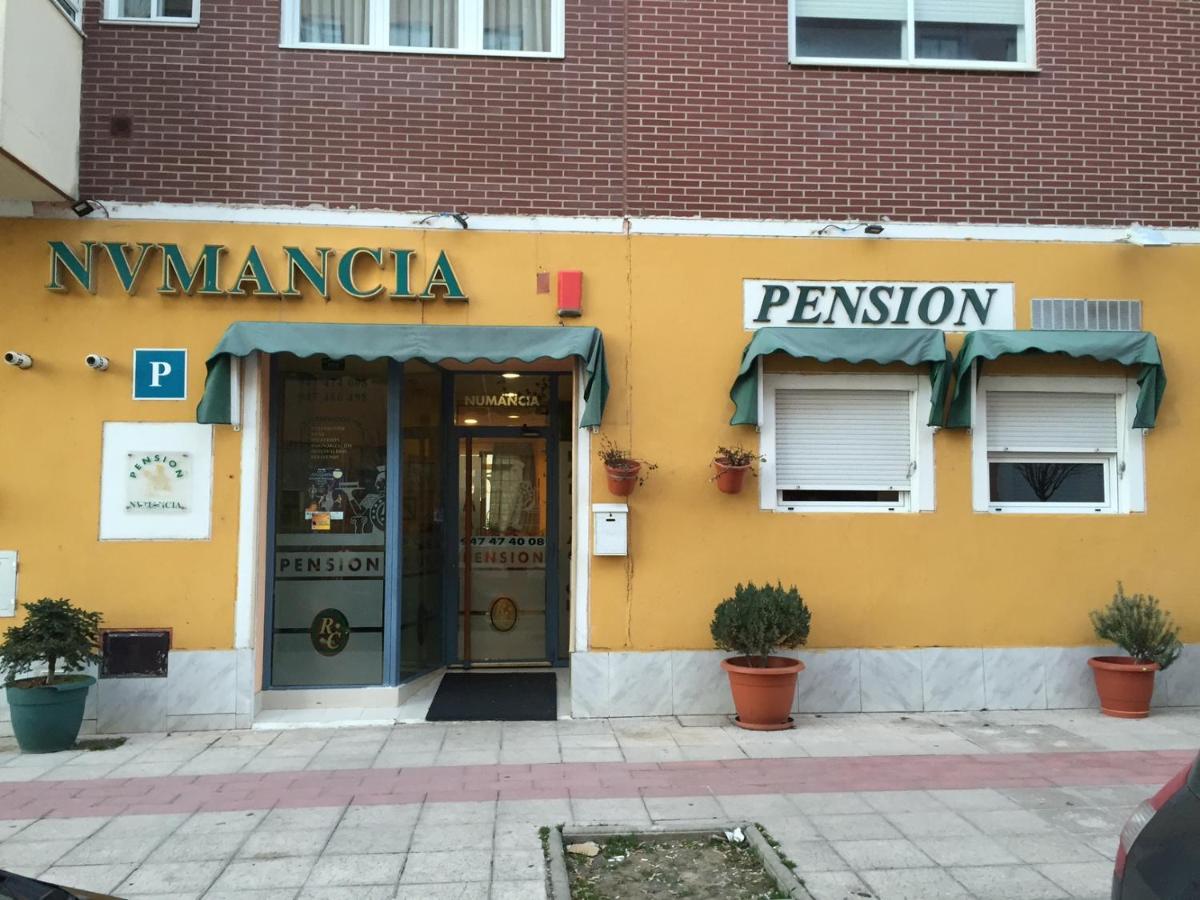 Alojamiento Numancia Pensión Burgos Exterior foto